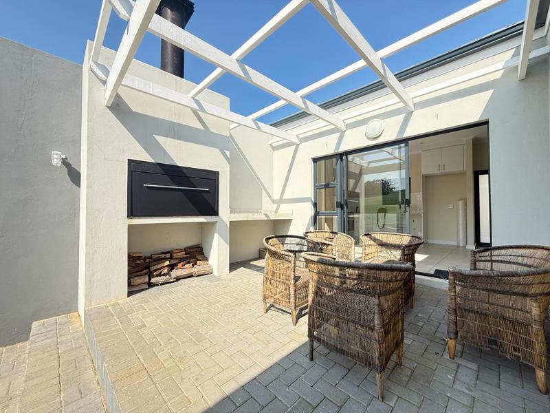 2 Bedroom Property for Sale in Klipfontein Western Cape